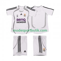 Real Madrid Matchtröja 2007 Retro Hemma 2006 Kortärmad ,Fotbollsställ Barn Real Madrid Matchtröja 2007 Retro Hemma 2006 Kortärmad ,Fotbollsställ Barn