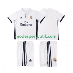 Real Madrid Matchtröja 2016 2017 Retro Hemma Kortärmad ,Fotbollsställ Barn Real Madrid Matchtröja 2016 2017 Retro Hemma Kortärmad ,Fotbollsställ Barn