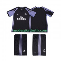 Real Madrid Matchtröja 2016 2017 Retro Tredje Kortärmad ,Fotbollsställ Barn Real Madrid Matchtröja 2016 2017 Retro Tredje Kortärmad ,Fotbollsställ Barn