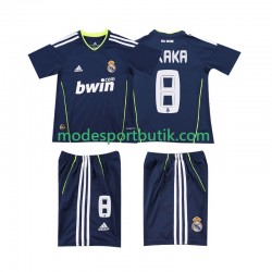 Real Madrid Matchtröja KAKA 8 Retro Borta 2011 2010 Kortärmad ,Fotbollsställ Barn