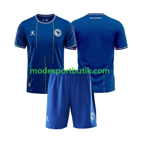 Bosnien och Hercegovina Matchtröja Hemma VM 2026 Kortärmad ,Fotbollsställ Barn Bosnien och Hercegovina Matchtröja Hemma VM 2026 Kortärmad ,Fotbollsställ Barn